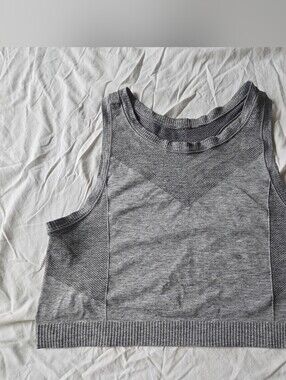 Women's Grey Seamless Crop Tank Top